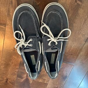 Men’s blue Sperry’s